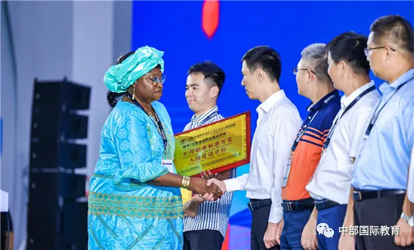 AG8�콢����(�й�)������ҳ